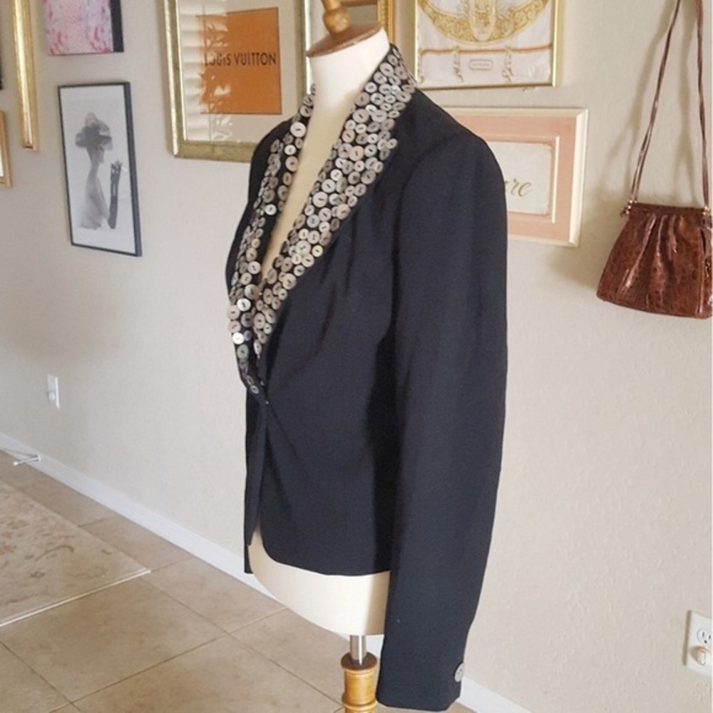 Cache" Vintage Black  Mother of Pearl Button Embellished Lapel Tailored Blazer - Picture 4 of 8